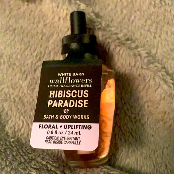 Bath and body works hibiscus paradise